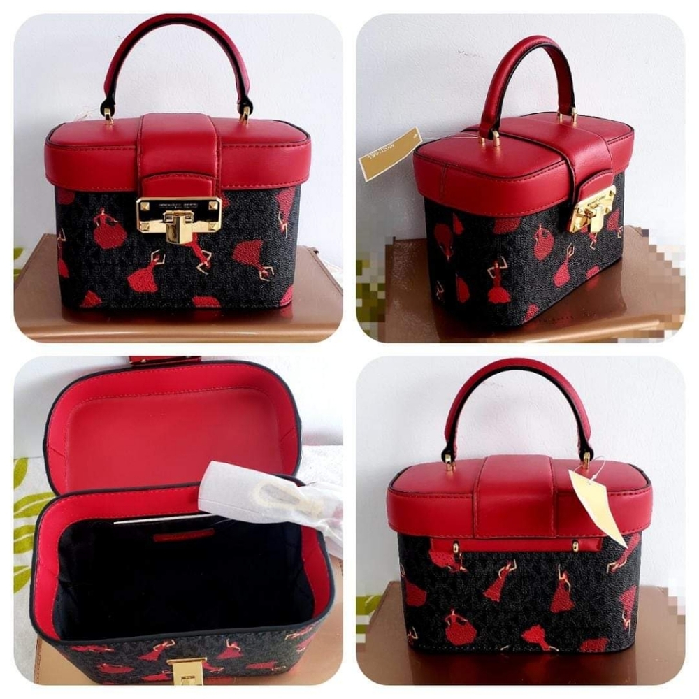 New collection MK clutch
